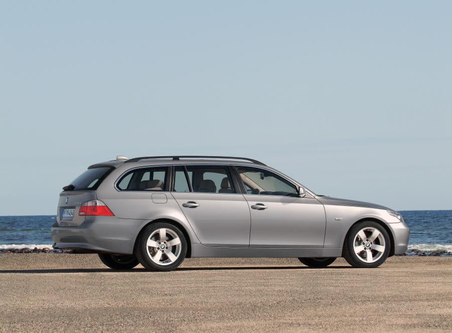  BMW 530d Touring (E61) 2004 года  (WW) (фото 33 из 40)